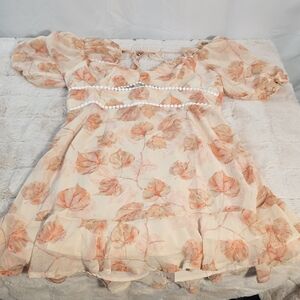 Chic Backless Floral Dress in Peach